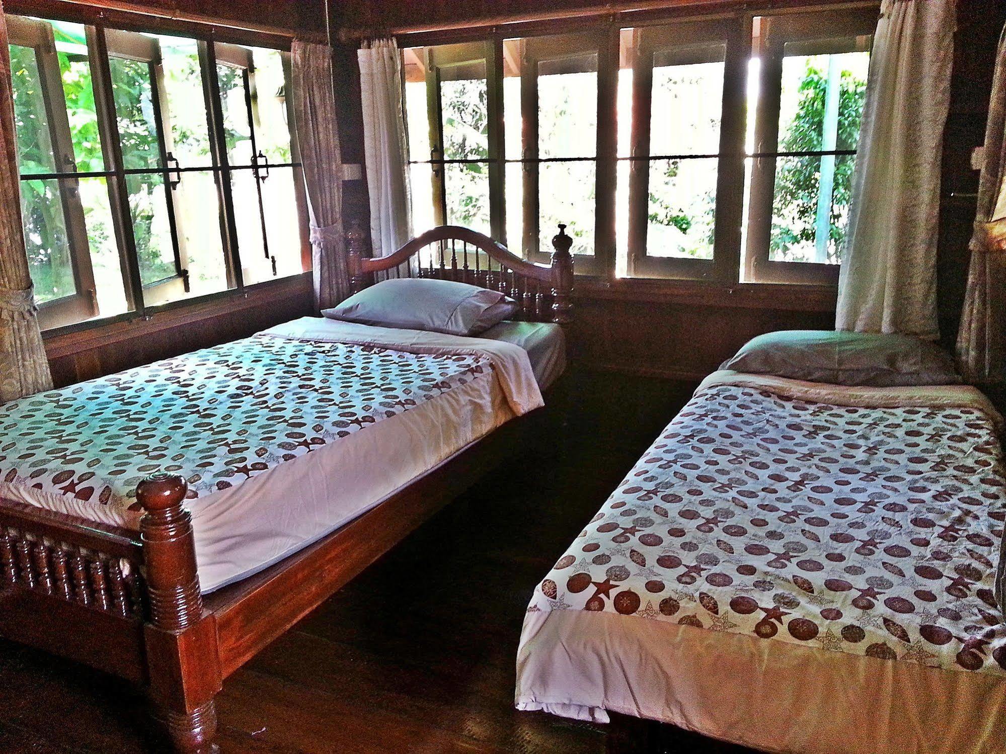 Rim Nam Kong Homestay Pak Chom Екстериор снимка