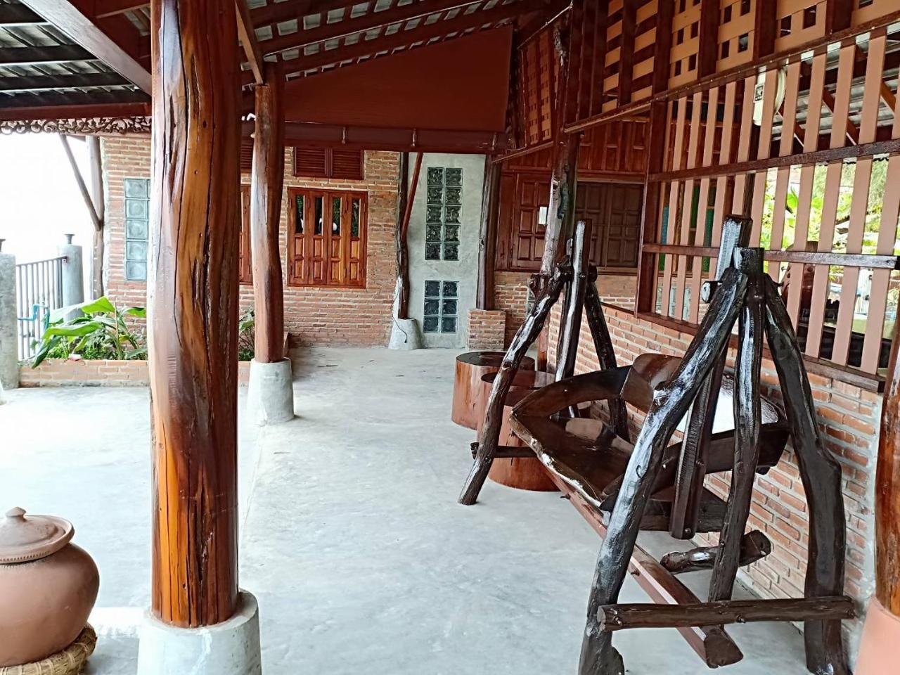 Rim Nam Kong Homestay Pak Chom Екстериор снимка